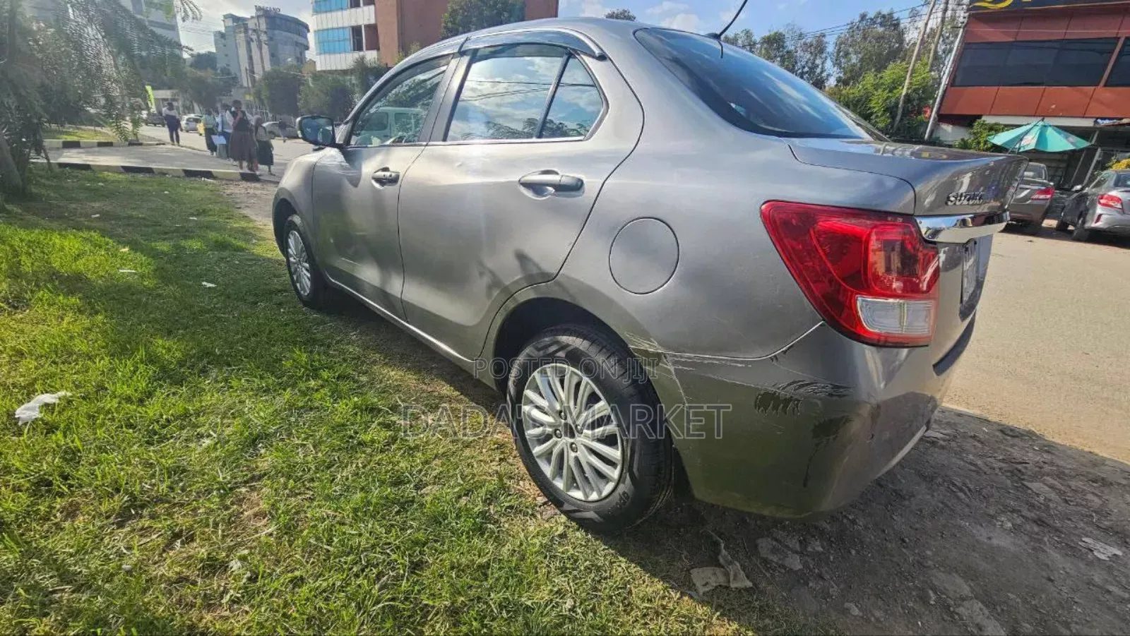 Suzuki Dzire 2022 Silver