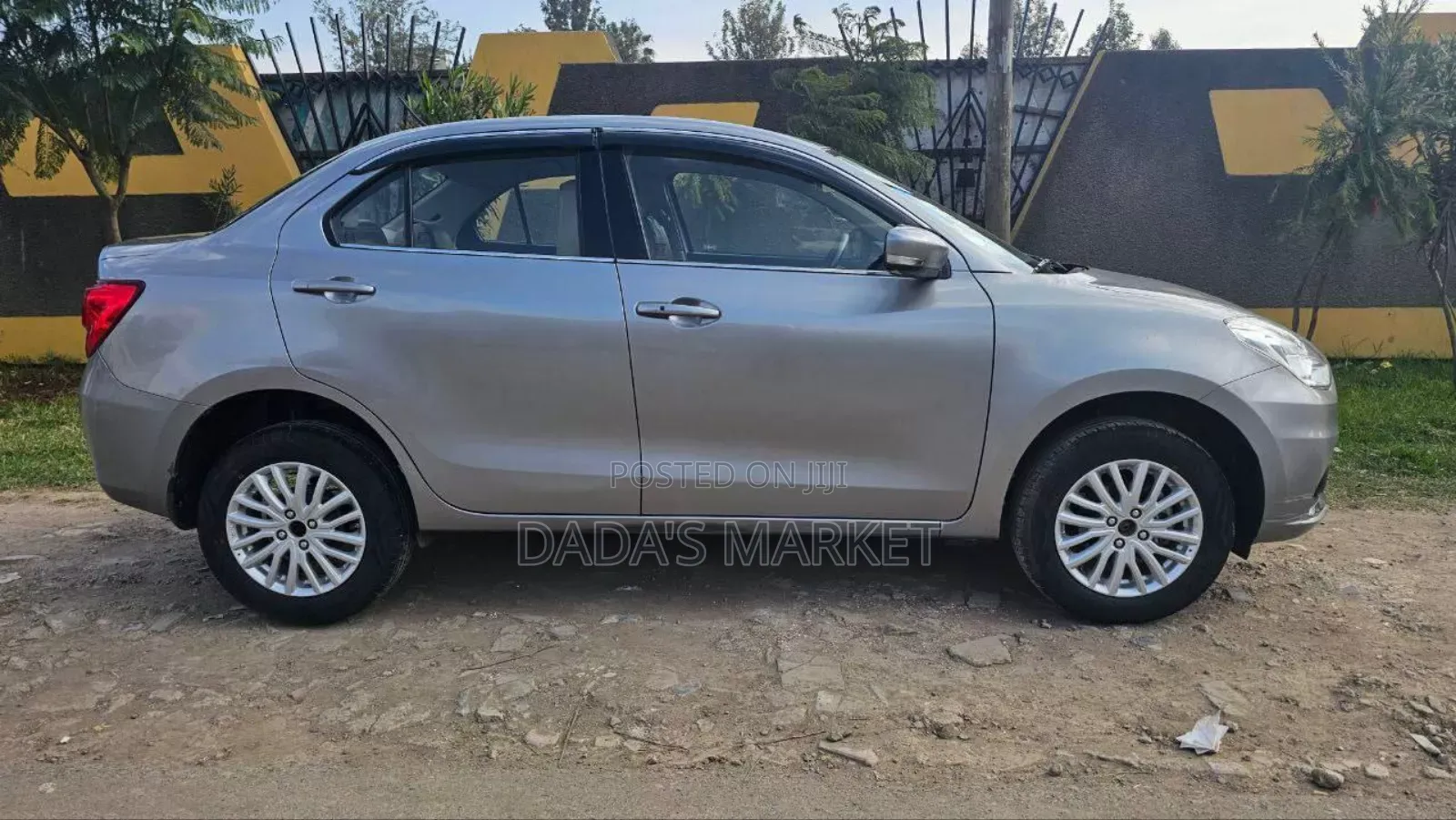 Suzuki Dzire 2022 Silver