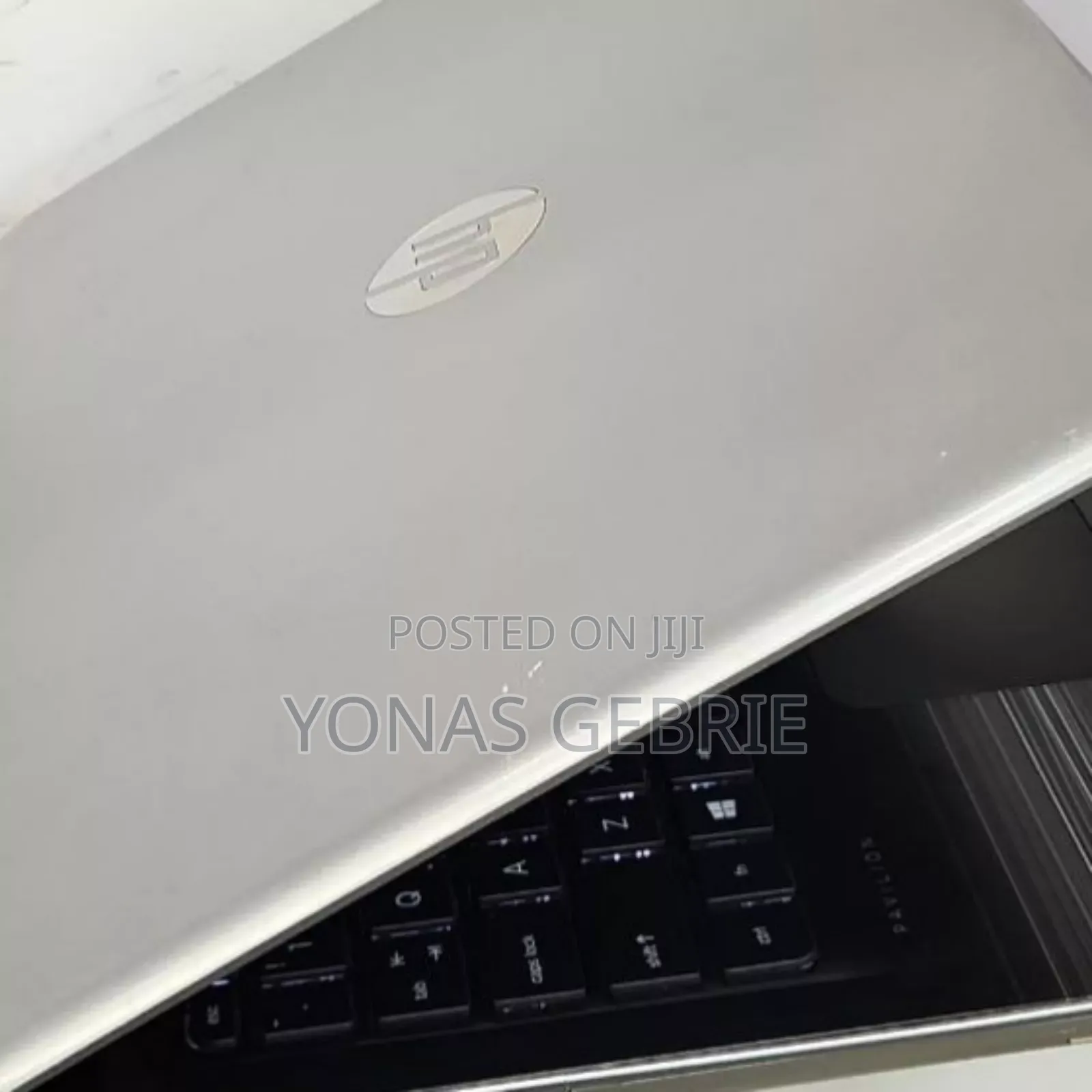 New Laptop HP Pavilion 15 8GB Intel Core I5 SSD 256GB