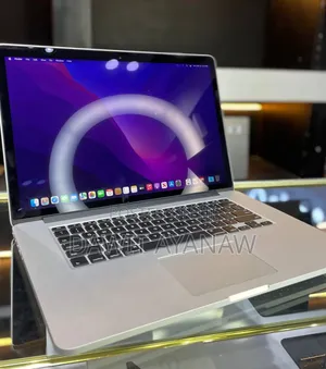 Photo - New Laptop Apple MacBook Pro 2015 16GB Intel Core I7 SSD 256GB