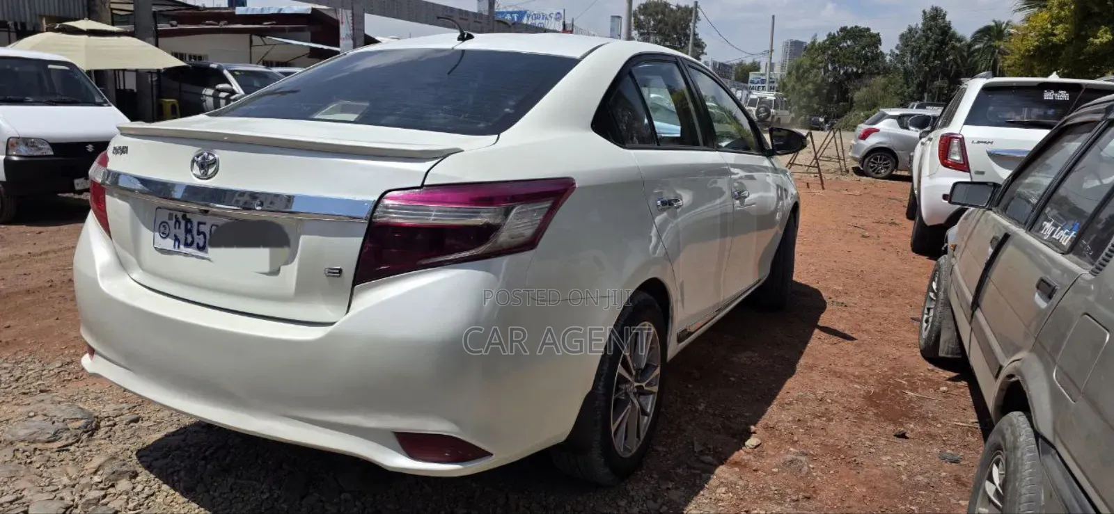 Toyota Yaris 2017 White