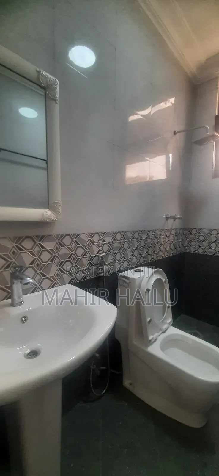 3bdrm Apartment in Real, Bole for rent