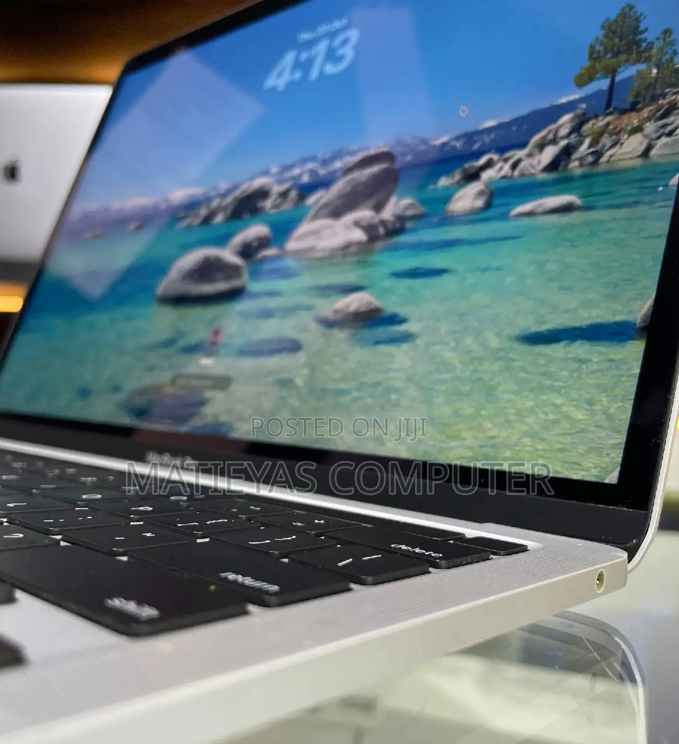 New Laptop Apple MacBook Pro M1 8GB Apple M1 SSD 512GB