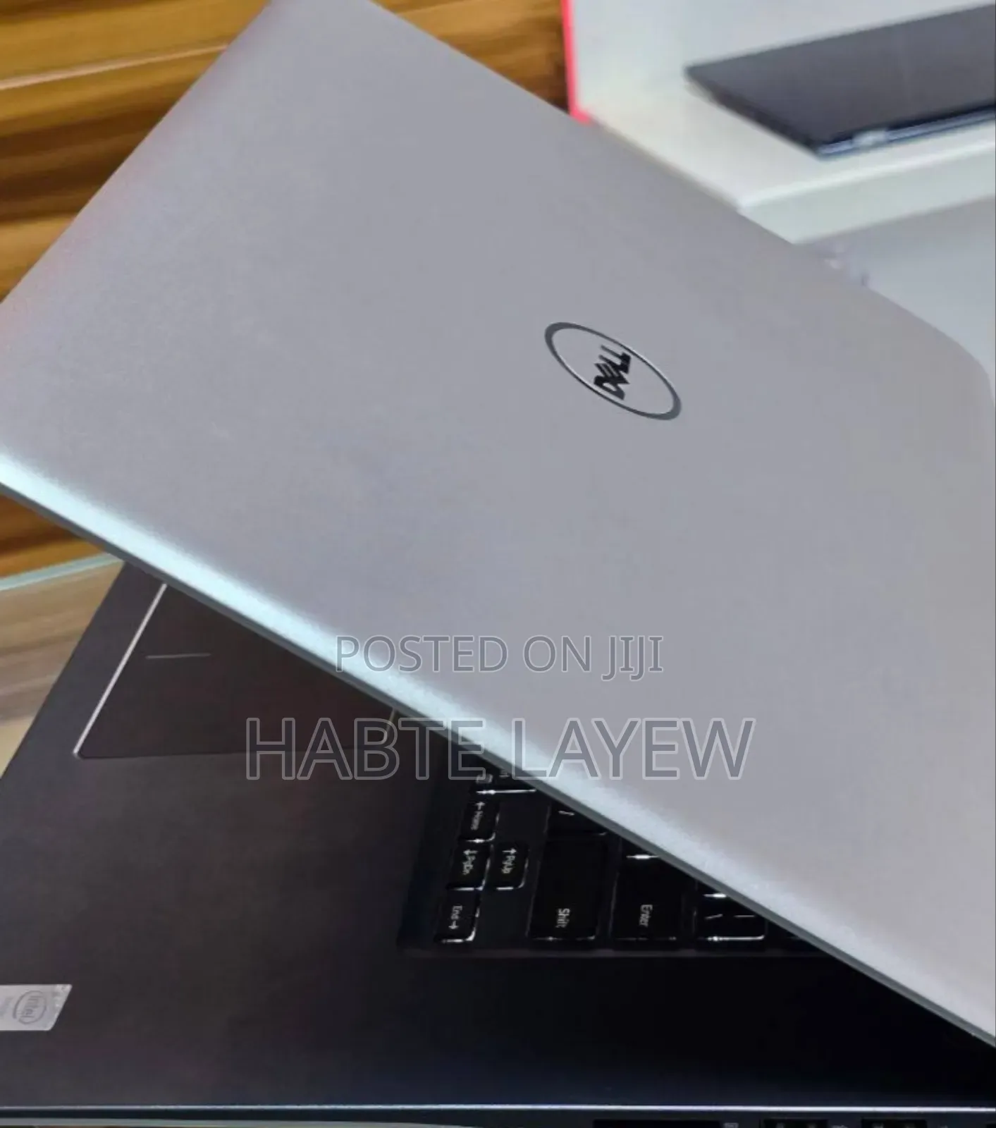 New Laptop Dell Inspiron 15 8GB Intel Core I7 SSD 1T