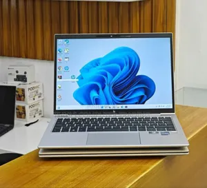 New Laptop HP EliteBook 830 G9 16GB Intel Core I5 SSD 512GB