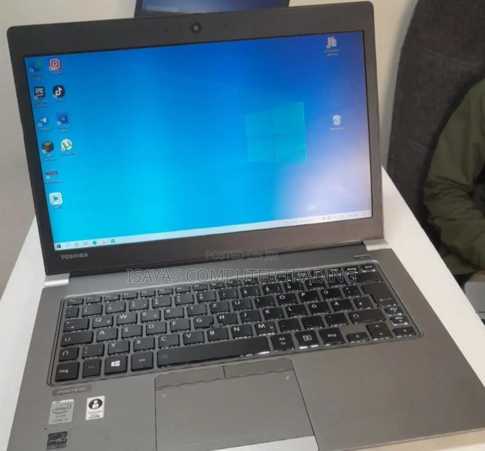 New Laptop Toshiba Portege A30 8GB Intel Core I5 SSD 256GB