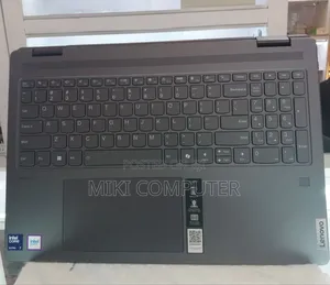 New Laptop Lenovo Yoga 7i 16GB Intel Core Ultra 7 SSD 512GB