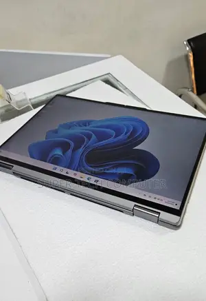 Photo - New Laptop Lenovo Yoga 7i 16GB Intel Core I7 SSD 512GB