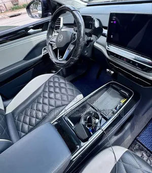 Volkswagen ID.6 2023 Gray