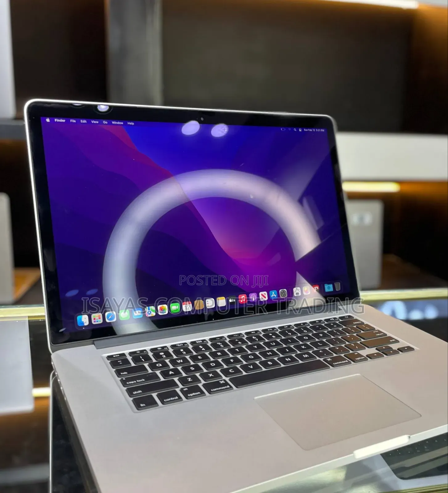 New Laptop Apple MacBook Pro 2015 16GB SSD 256GB