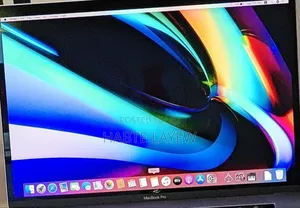 Photo - New Laptop Apple MacBook Pro 2019 32GB Intel Core I9 SSD 512GB