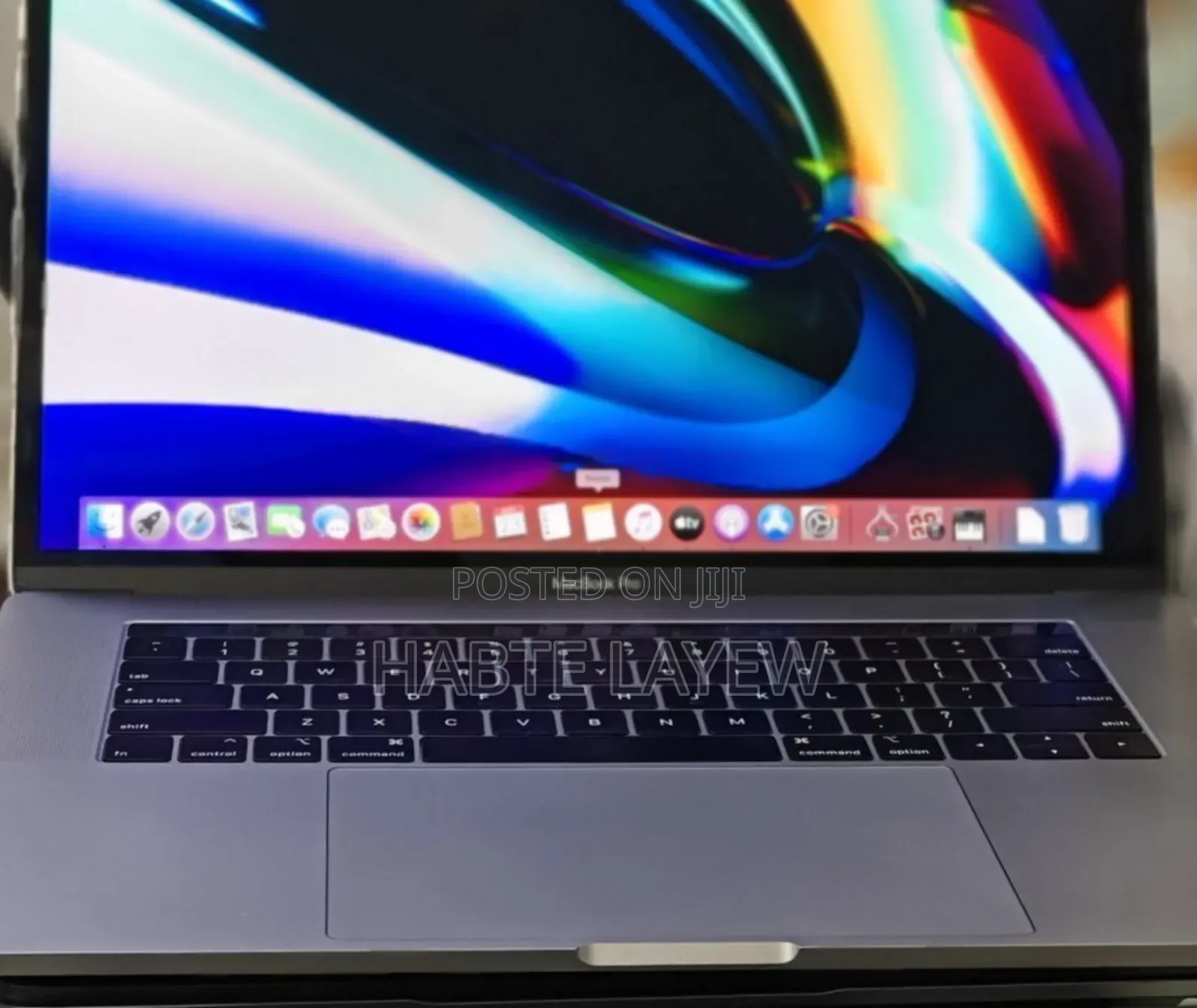 New Laptop Apple MacBook Pro 2019 32GB Intel Core I9 SSD 512GB