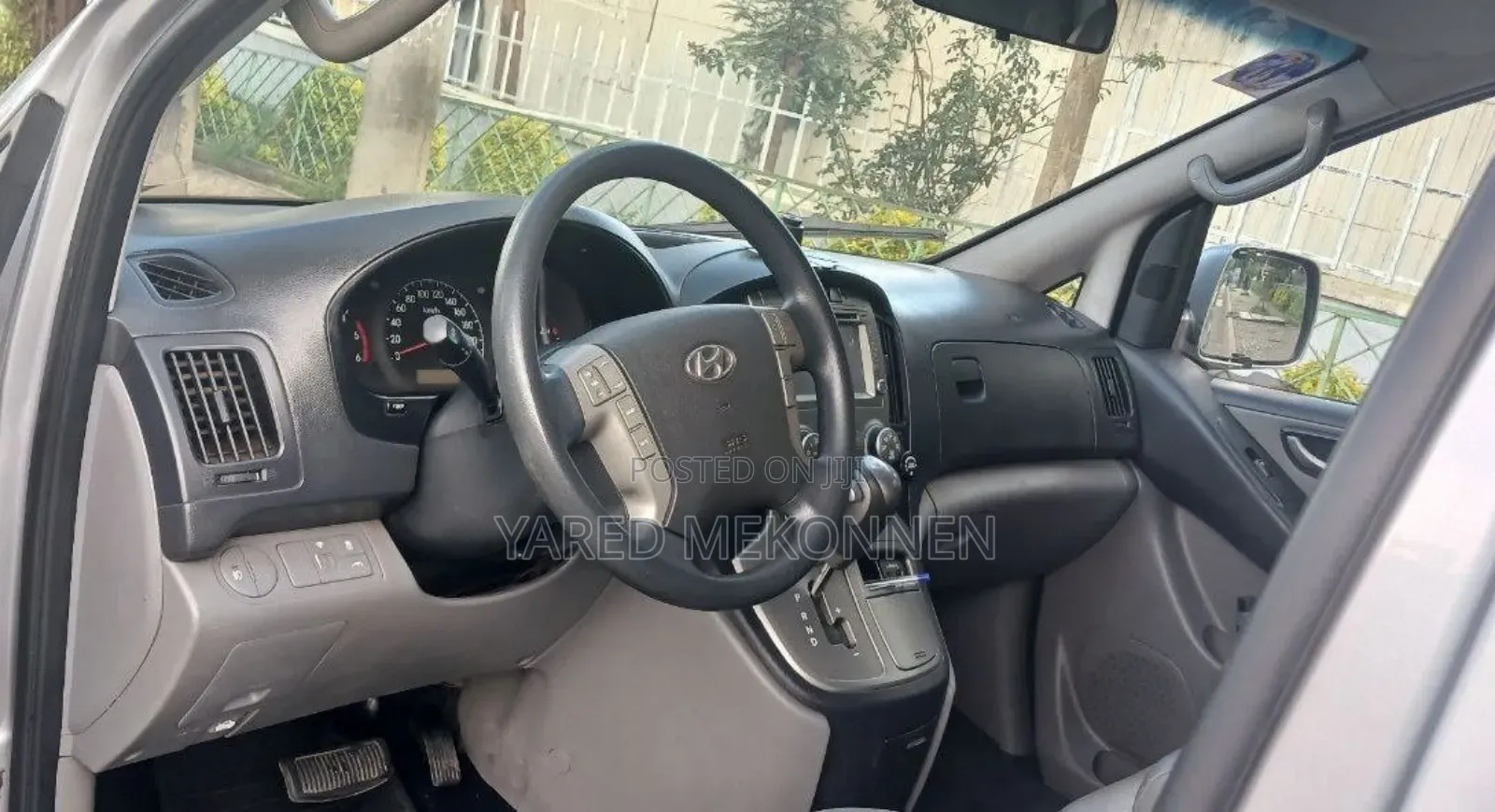 Hyundai Starex 2015 Silver