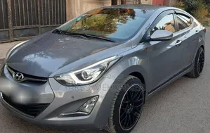 Photo - Hyundai Avante 2015 Gray