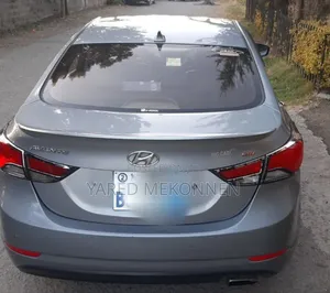 Hyundai Avante 2015 Gray