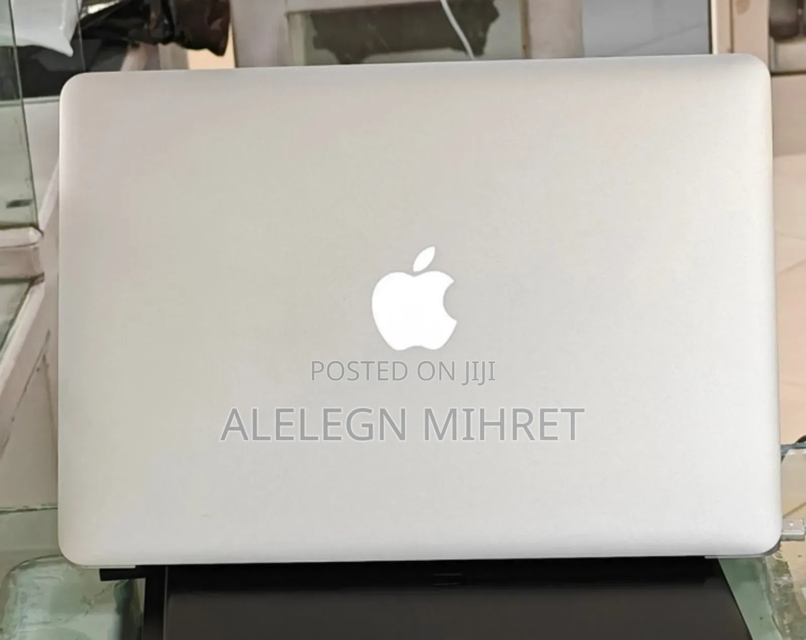 New Laptop Apple MacBook Air 2017 8GB Intel Core I7 SSD 512GB