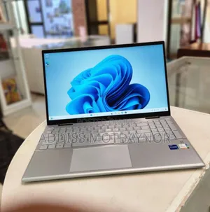 New Laptop HP Envy X360 16GB Intel Core I7 SSD 512GB