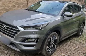 Photo - Hyundai Tucson 2020 Gray