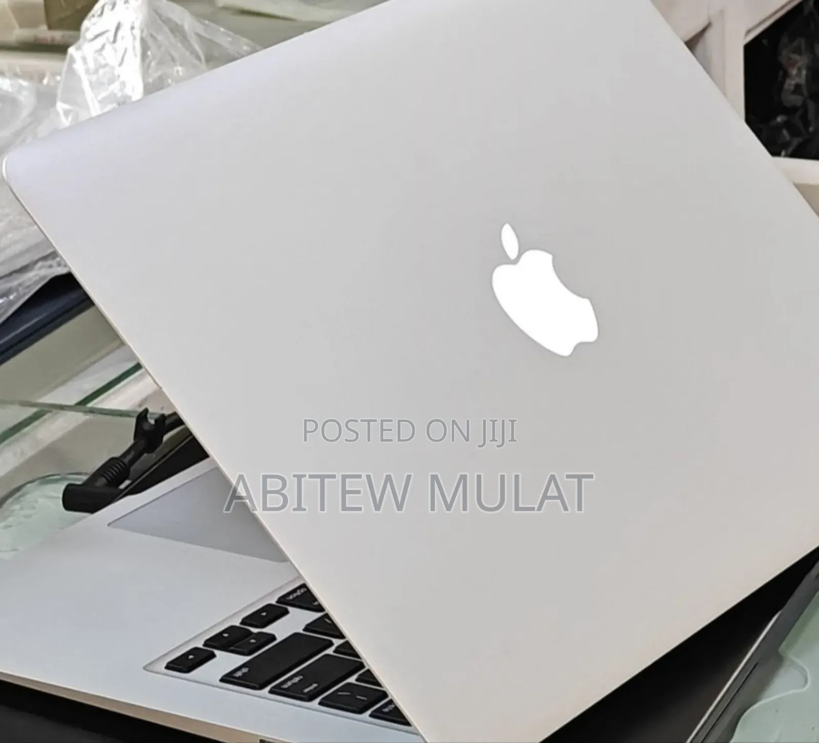 New Laptop Apple MacBook Air 2017 8GB Intel Core I7 SSD 512GB