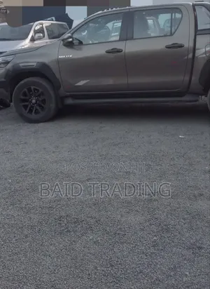 Toyota Hilux 2021 Gray