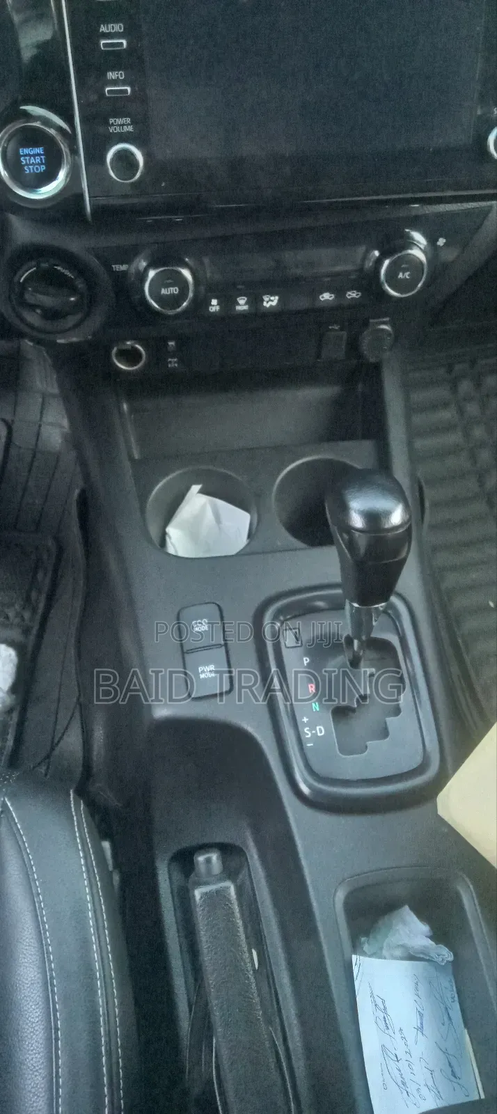 Toyota Hilux 2021 Gray