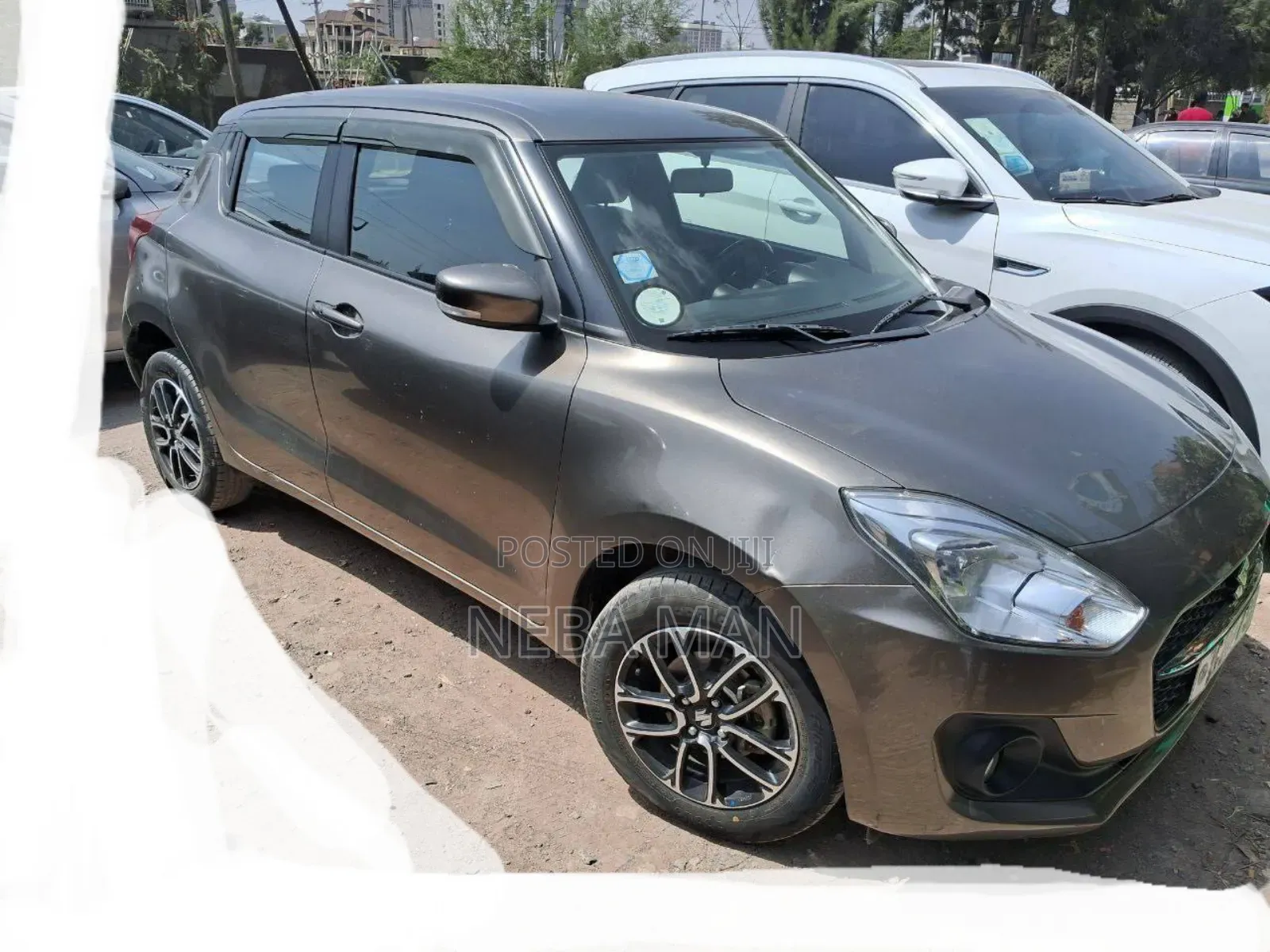 Suzuki Swift 2022 Gray
