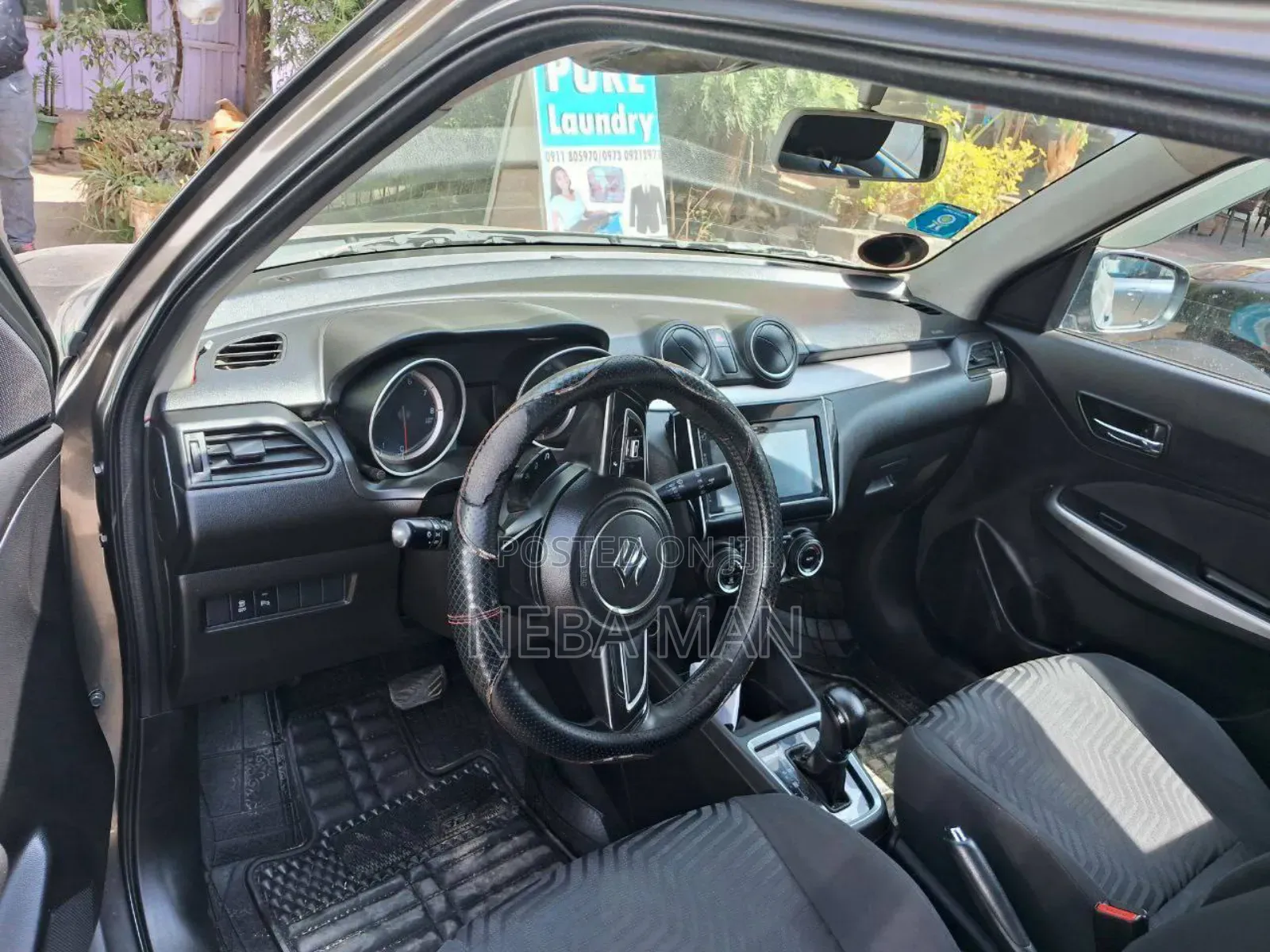 Suzuki Swift 2022 Gray