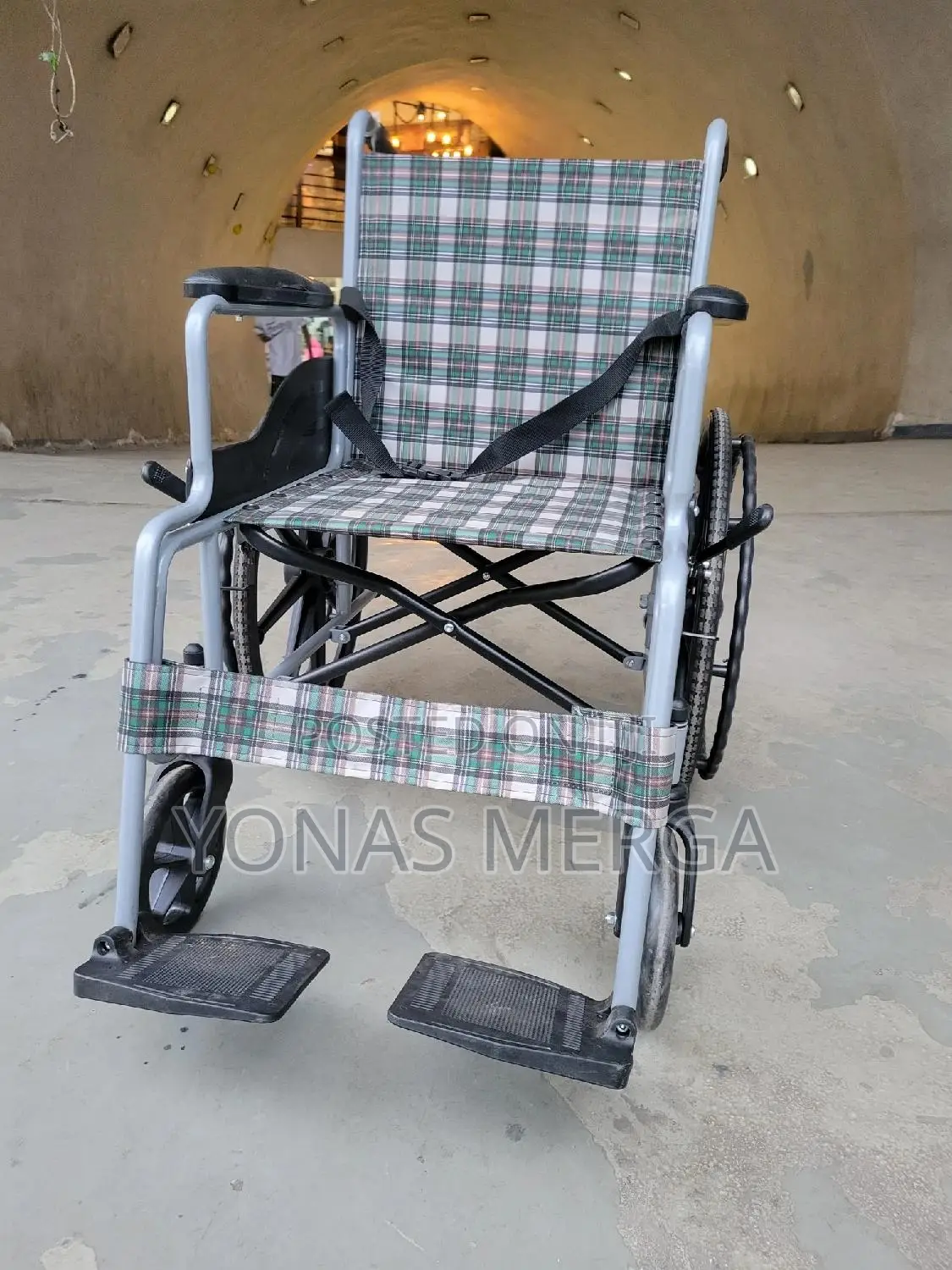 New Folding Wheelchair晗፸easy to Take on the Go - Fold郾度wheelchair