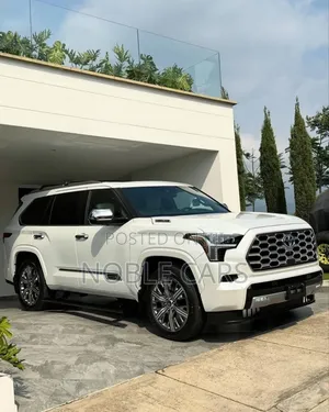 Toyota Sequoia Limited 4WD 2024 Ivory
