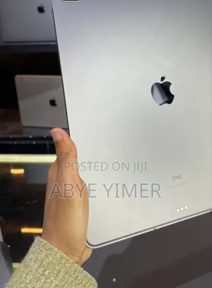 New Apple iPad Pro 13 (2024) 128 GB