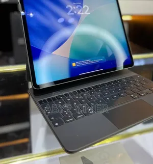 New Apple iPad Pro 13 (2024) 128 GB