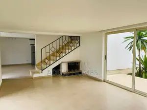 3bdrm Villa in Bole for rent