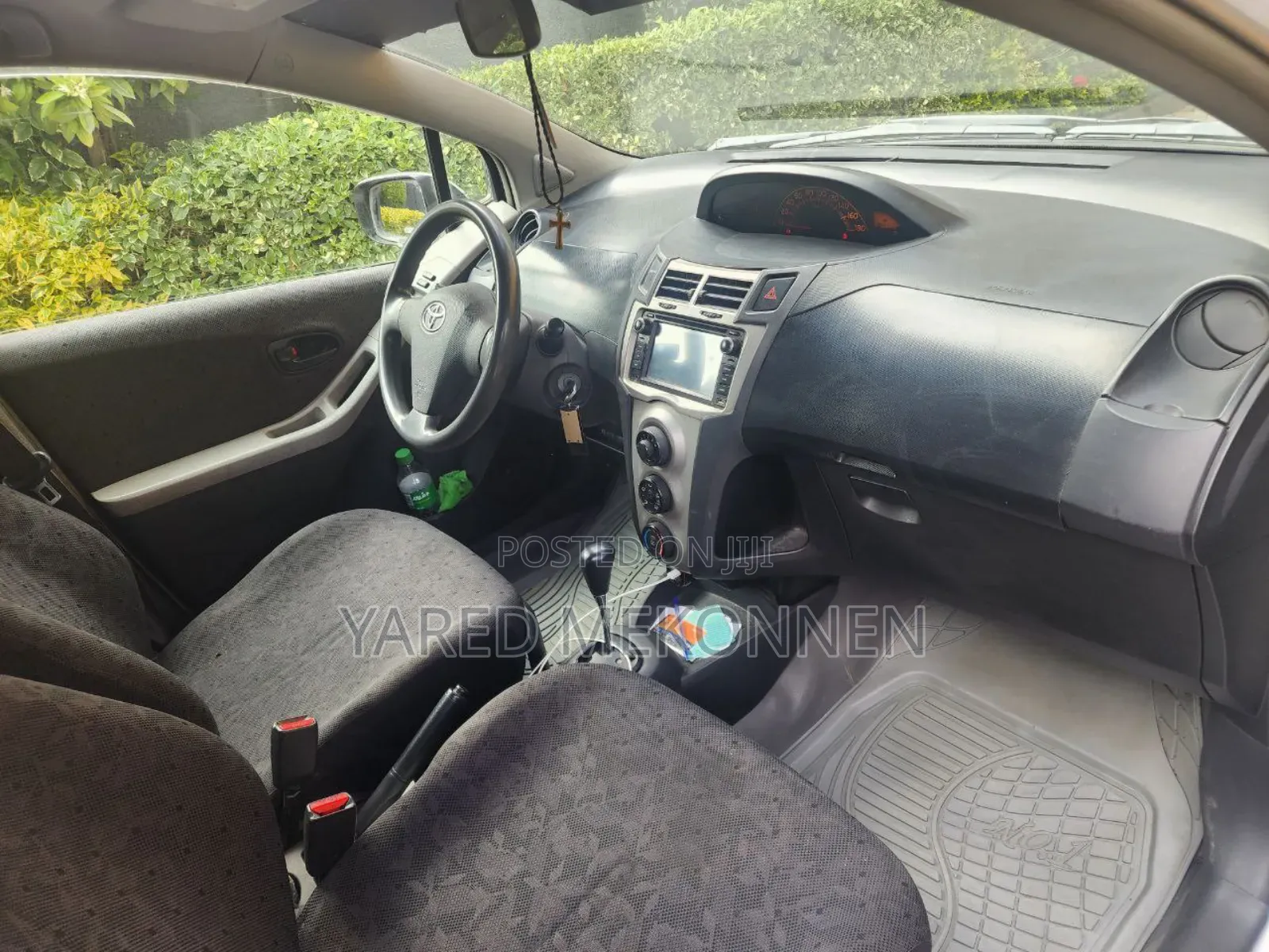 Toyota Yaris 2009 Silver