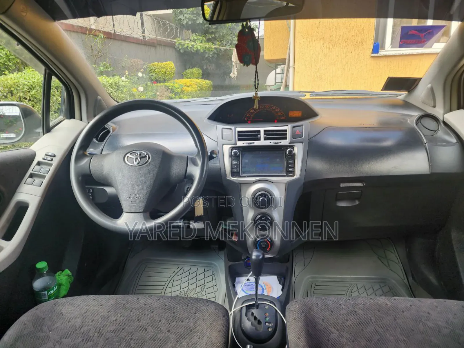 Toyota Yaris 2009 Silver