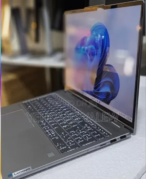 New Laptop Lenovo Yoga 7i 16GB Intel Core I7 SSD 512GB