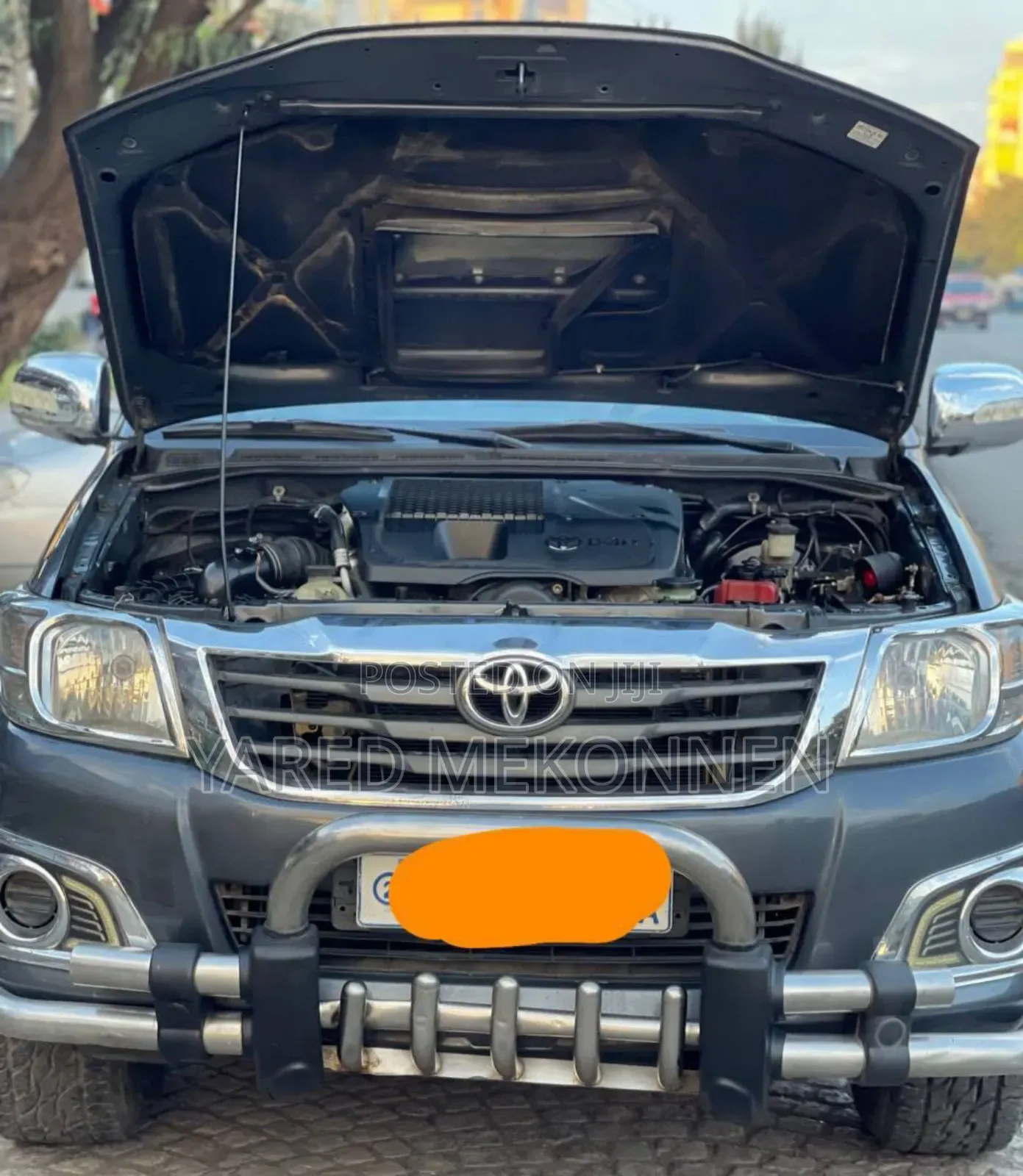 Toyota Hilux 2013 Gray