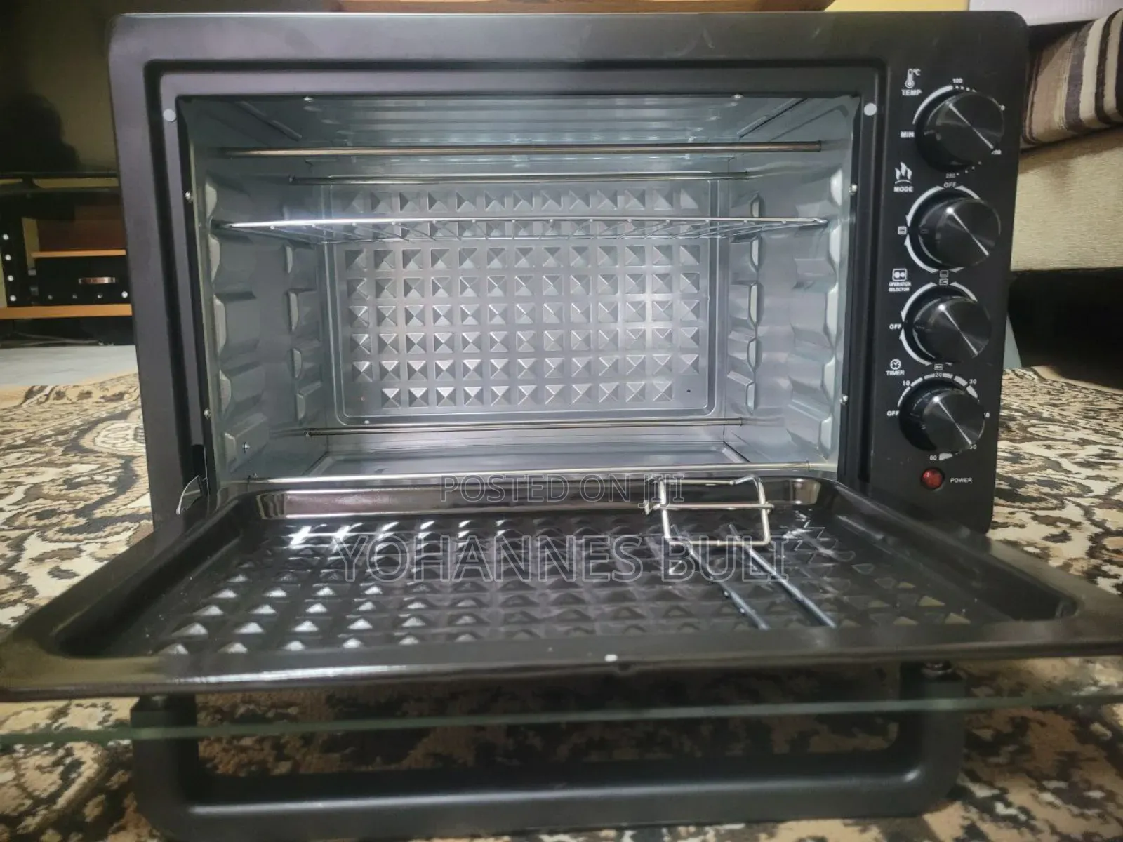 Electric Oven With 2 Hot Plates
