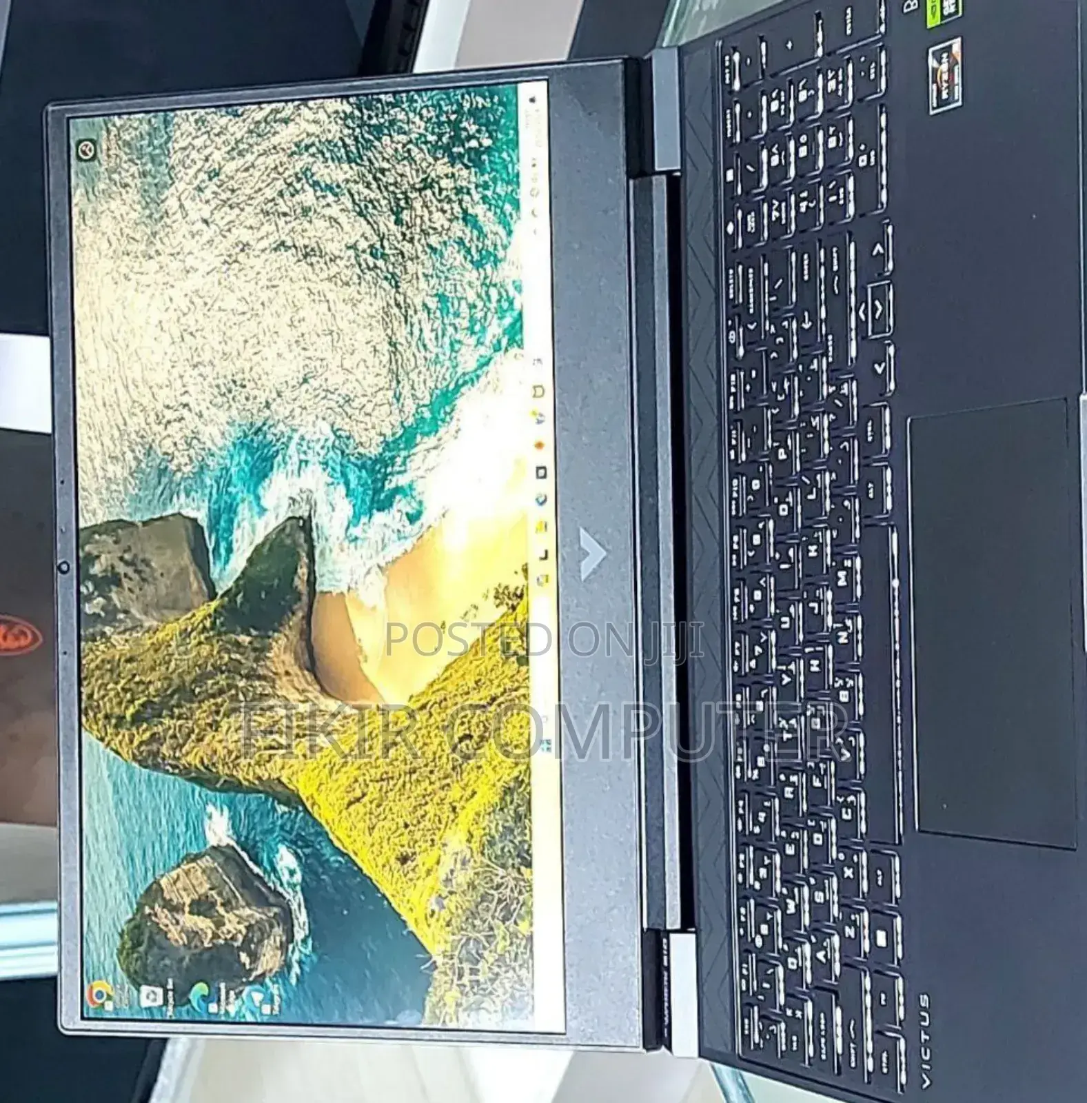 New Laptop HP Victus 15 8GB AMD Ryzen 5 SSD 512GB