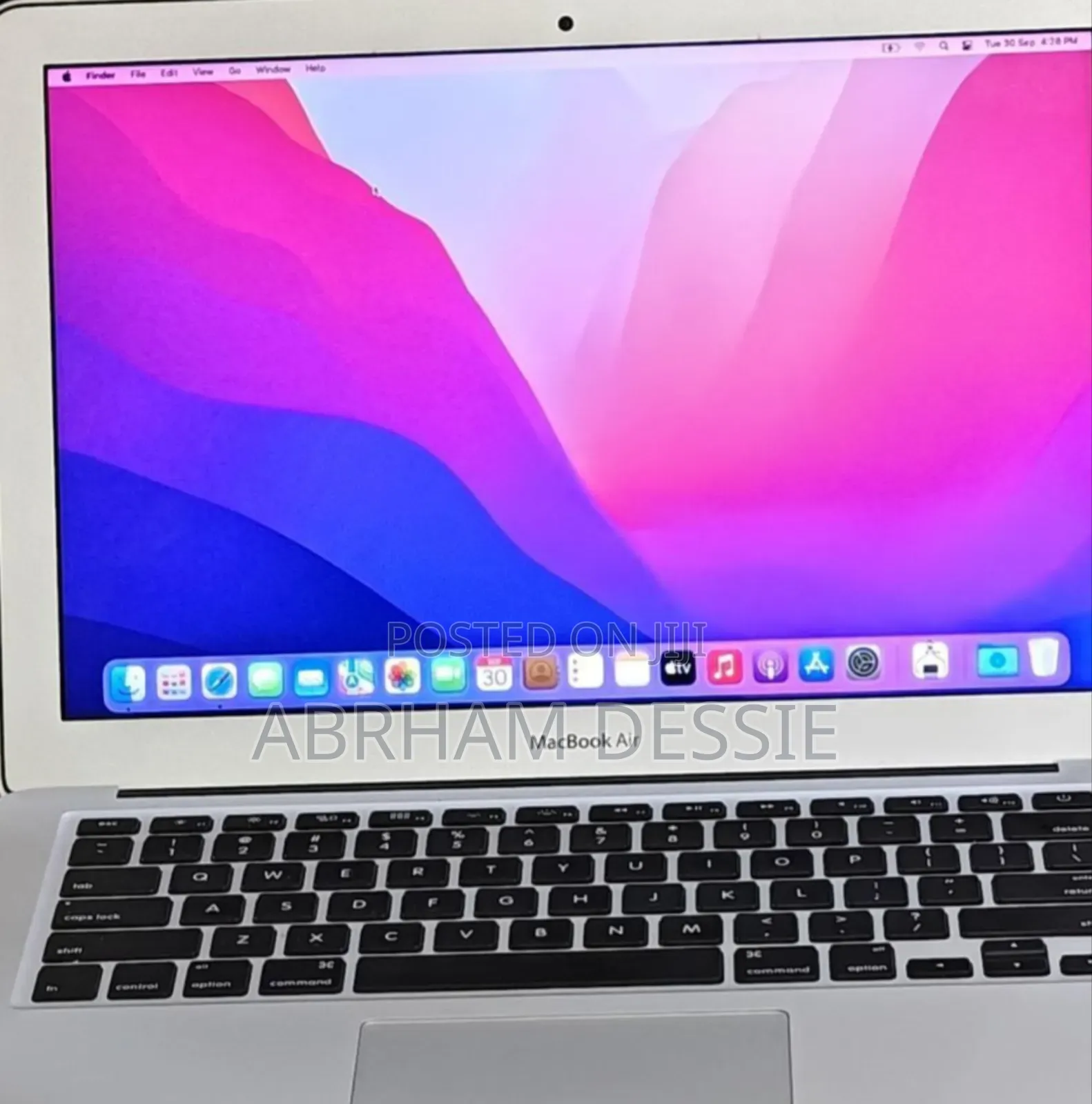 New Laptop Apple MacBook Air 2017 8GB Intel Core I7 SSD 512GB