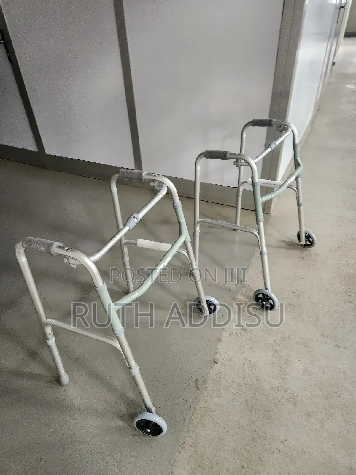Foldable Stainless Walker才能almunium Walker朱槿medical Walker考試walker Aid