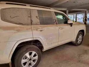 New Toyota Land Cruiser 2023 White