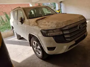 New Toyota Land Cruiser 2023 White