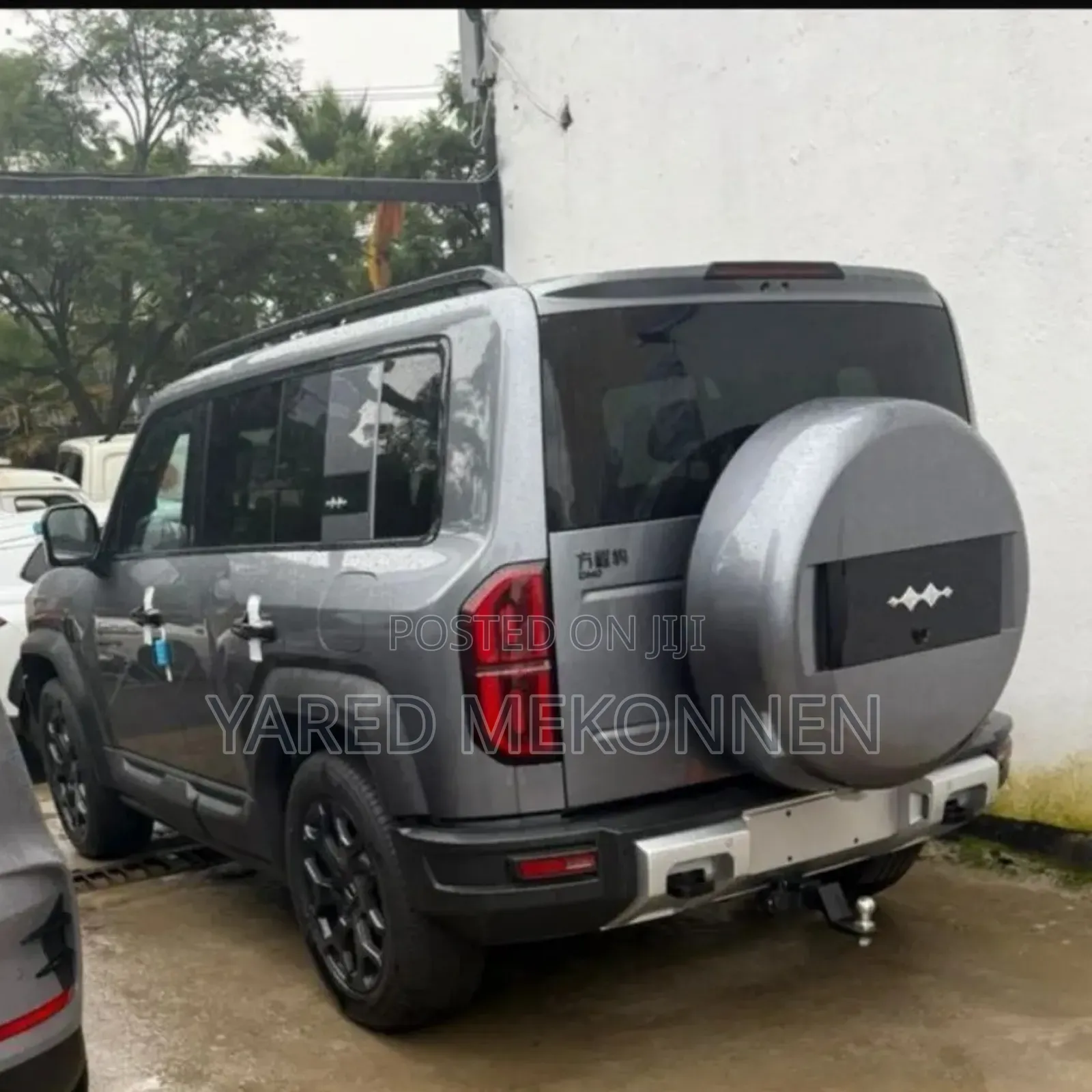 New BYD Leopard 8 2.0 Hybrid AWD 2025 Gray