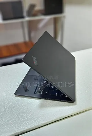 New Laptop Lenovo ThinkPad X1 Carbon 8GB Intel Core I5 SSD 512GB