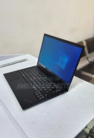 New Laptop Lenovo ThinkPad X1 Carbon 8GB Intel Core I5 SSD 512GB