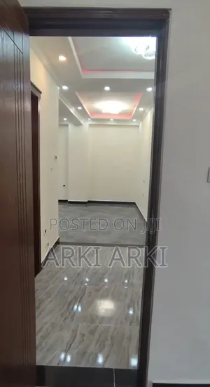 Photo - 2bdrm Condo in መሪ ሎቄ 40/60 ባለ ሁለት, Bole for sale