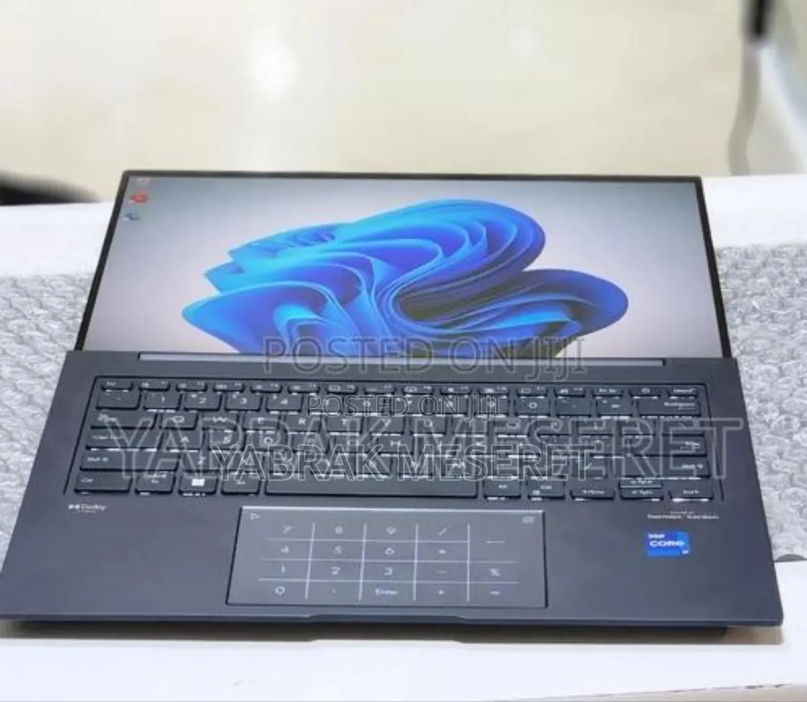 New Laptop Asus Zenbook Duo 14 16GB Intel Core i7 SSD 512GB