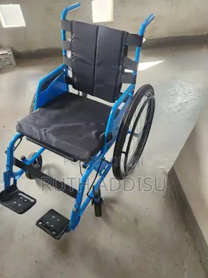 Wheelchair知識brand New Foldable Wheelchair奔跑wheelchair麻煩wheelchair New