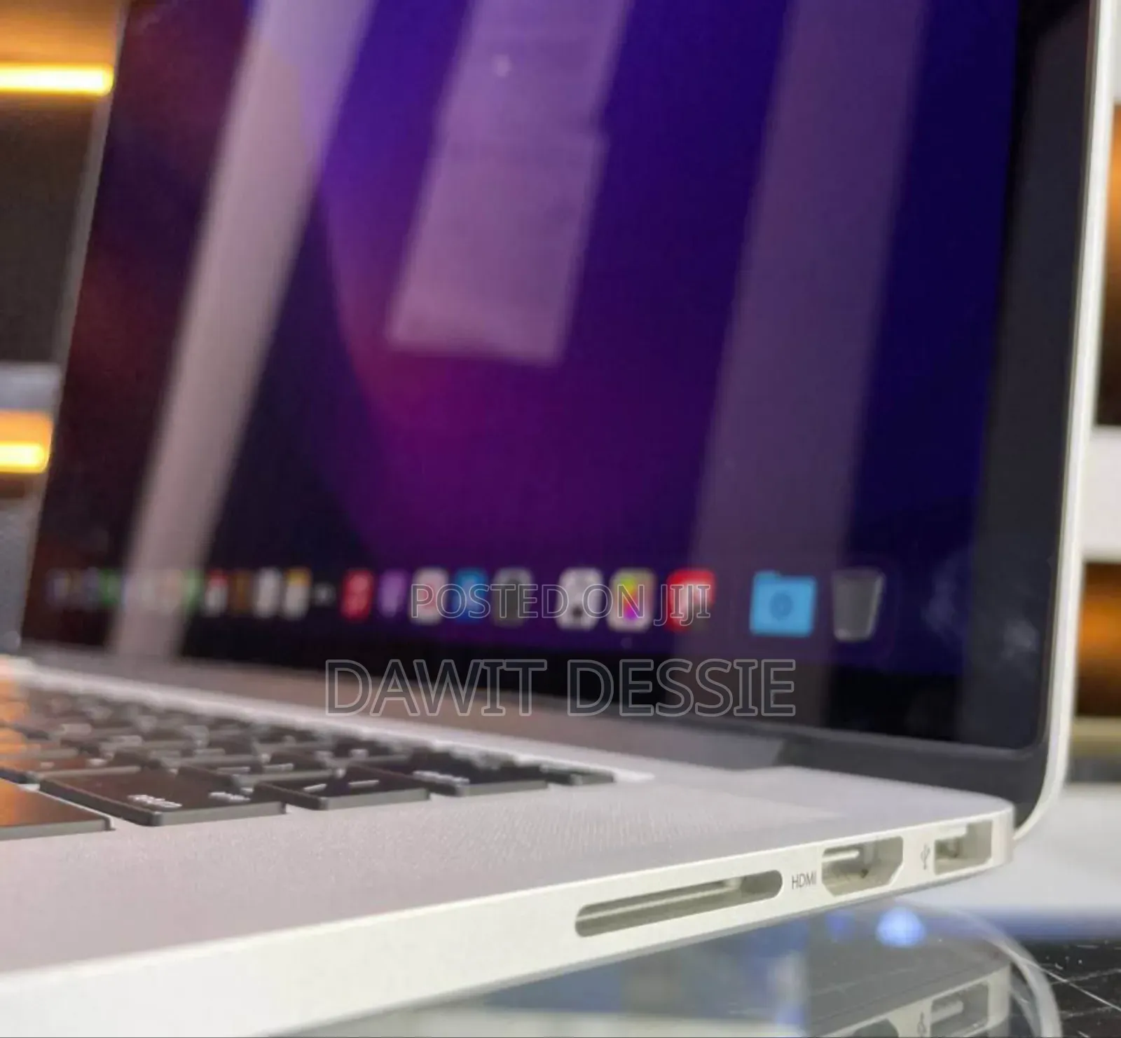 New Apple MacBook Air 2025 M4 15-Inch 16GB Intel Core I7 SSD 256GB