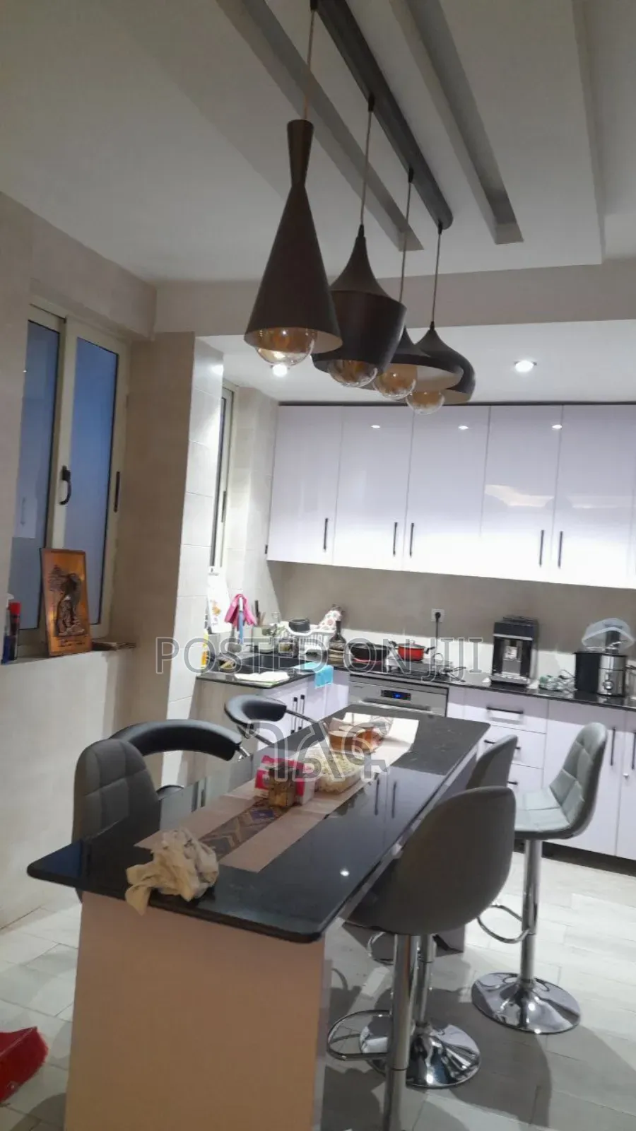 6bdrm Apartment in ታዋቂ ሪልስቴት ግቢ ውስጥ ሲሆን, Bole for sale